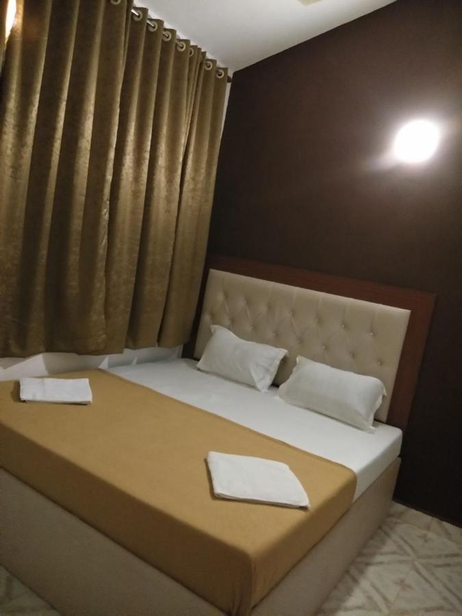 Fullmoon Beach Place Candolim Εξωτερικό φωτογραφία