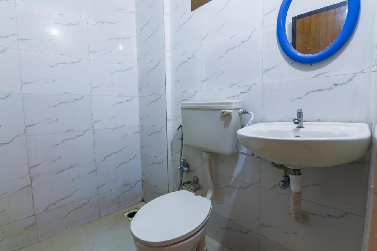 Fullmoon Beach Place Candolim Εξωτερικό φωτογραφία