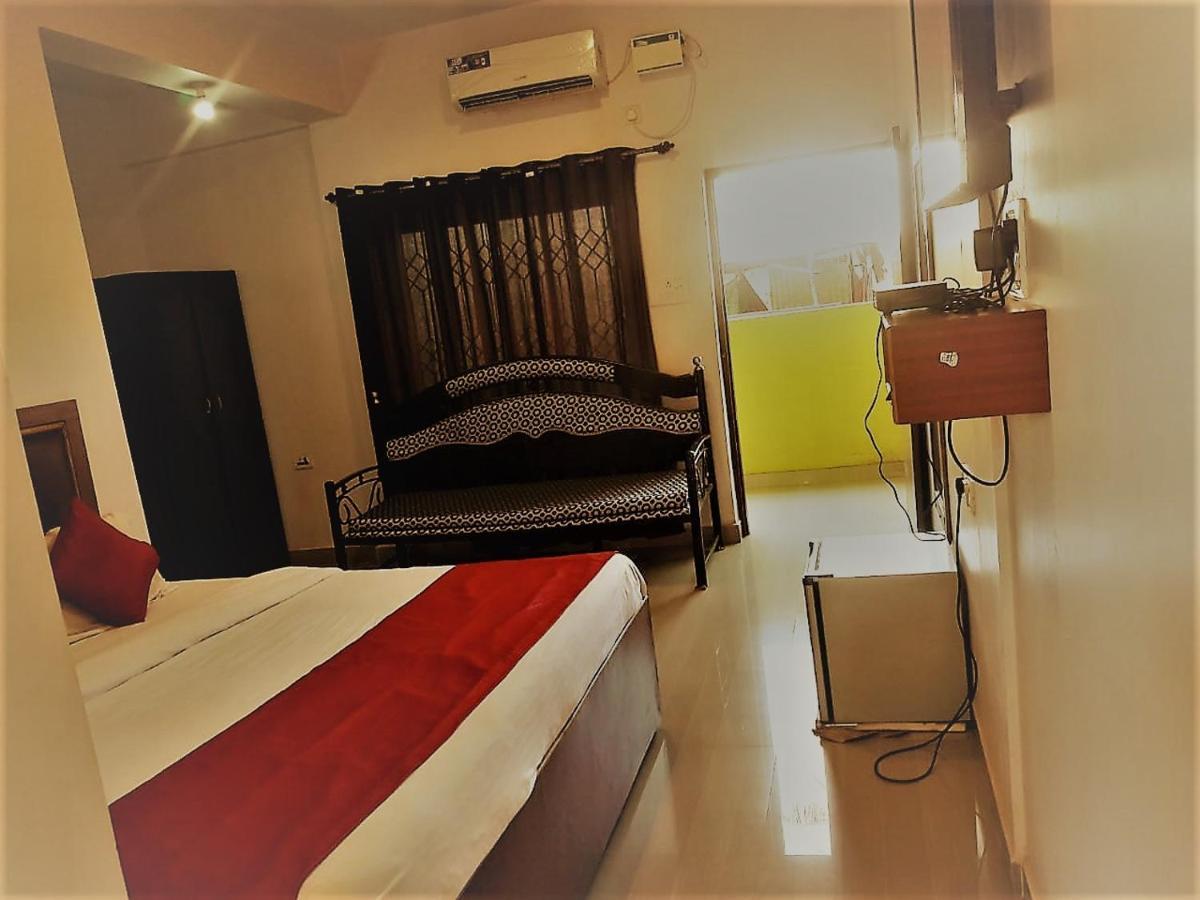 Fullmoon Beach Place Candolim Εξωτερικό φωτογραφία